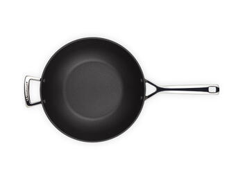 PADELLA WOK CON MANICO E MANIGLIA ALLUMINIO LE CREUSET ITALIA S.R.L.