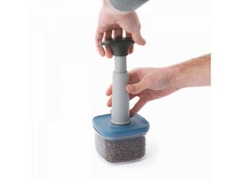 SET 3 CONTENITORI CON POMPA SOTTOVUOTO BERGHOFF ITALIA S.R.L. UNIPERSONALE